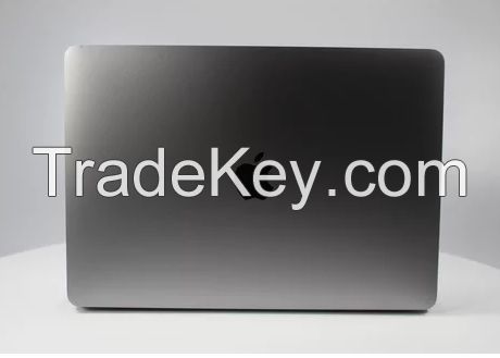 13" Apple MacBook Pro 3.1 GHz Core i5 512GB SSD 16GB RAM Touch Bar 2017