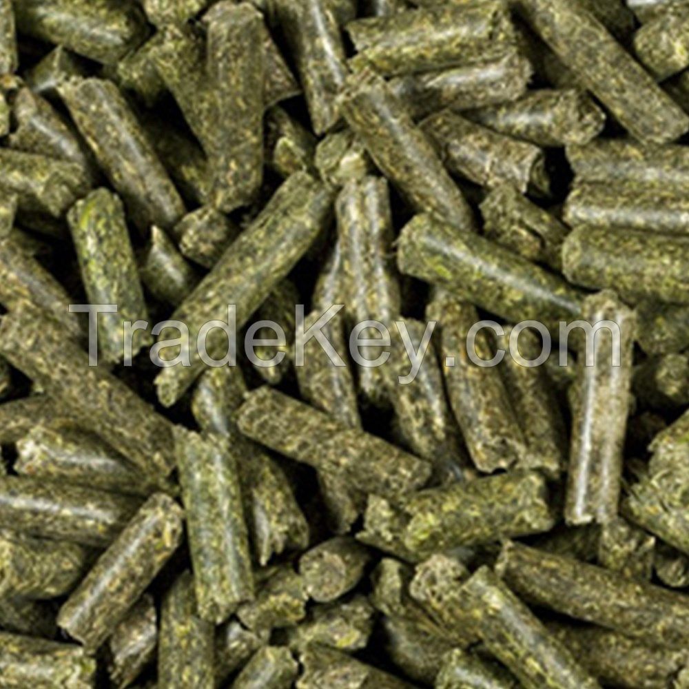 Alfalfa pellets