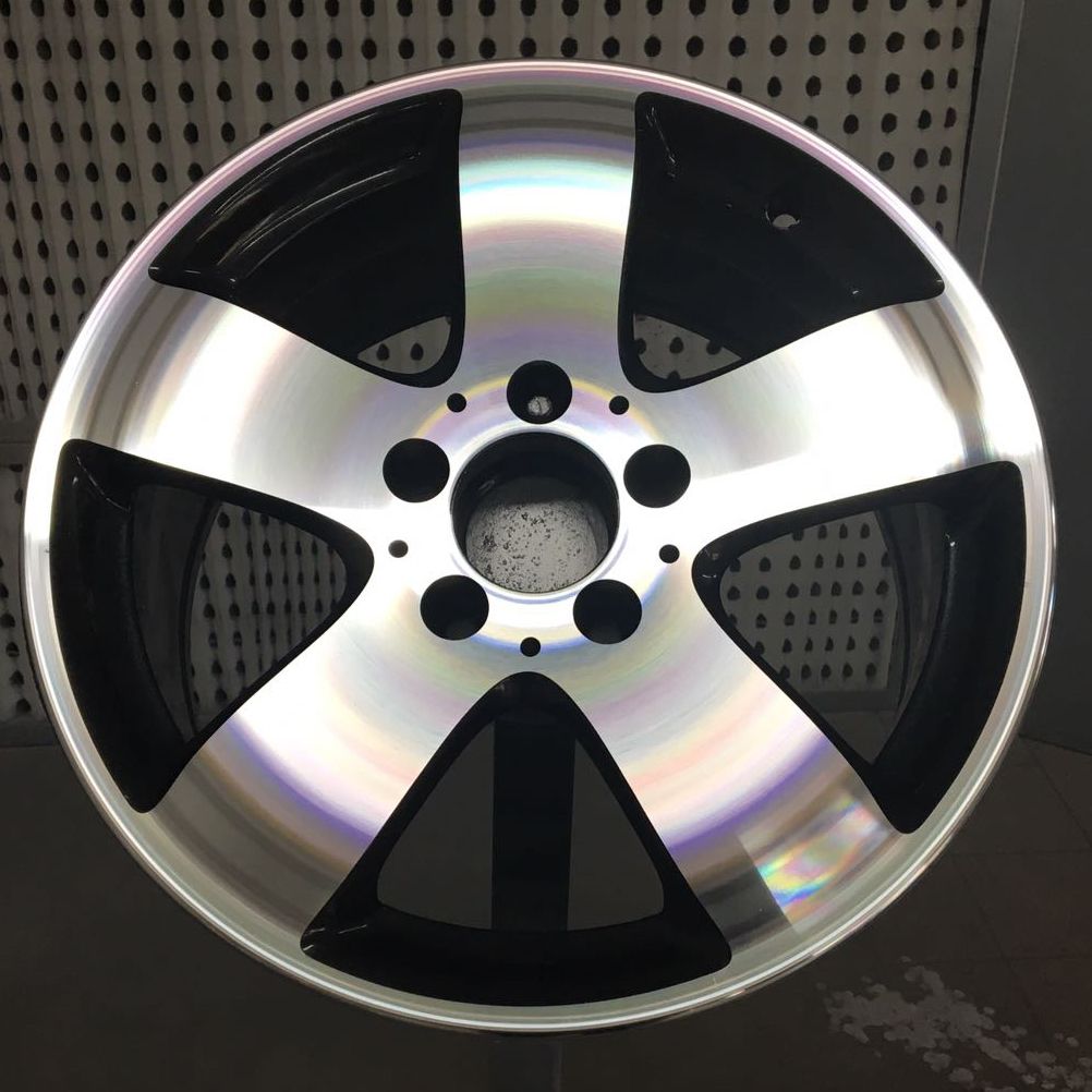 Diamond cut rim repair alloy wheel repair machine