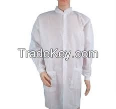 2020 SAR 30gsm polypropylene knee-length disposable lab coat with turndown collar