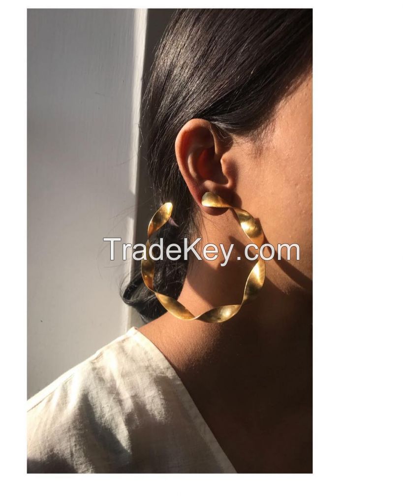 Handmade brass copper earrings for women girls antique tribal hammered polished gold finish factory wholesale cheap price