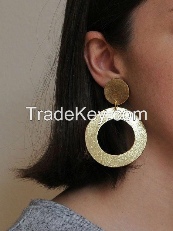 Handmade brass copper earrings for women girls antique tribal hammered polished gold finish factory wholesale cheap price