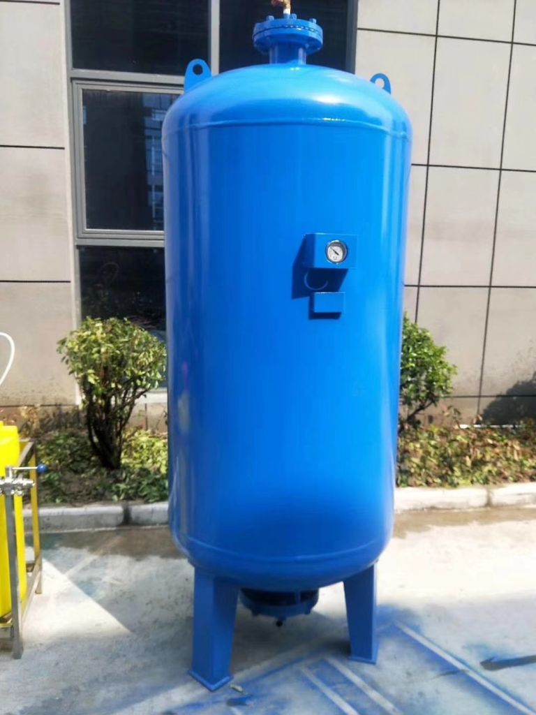 Expansion Water Tank manufacture with low price