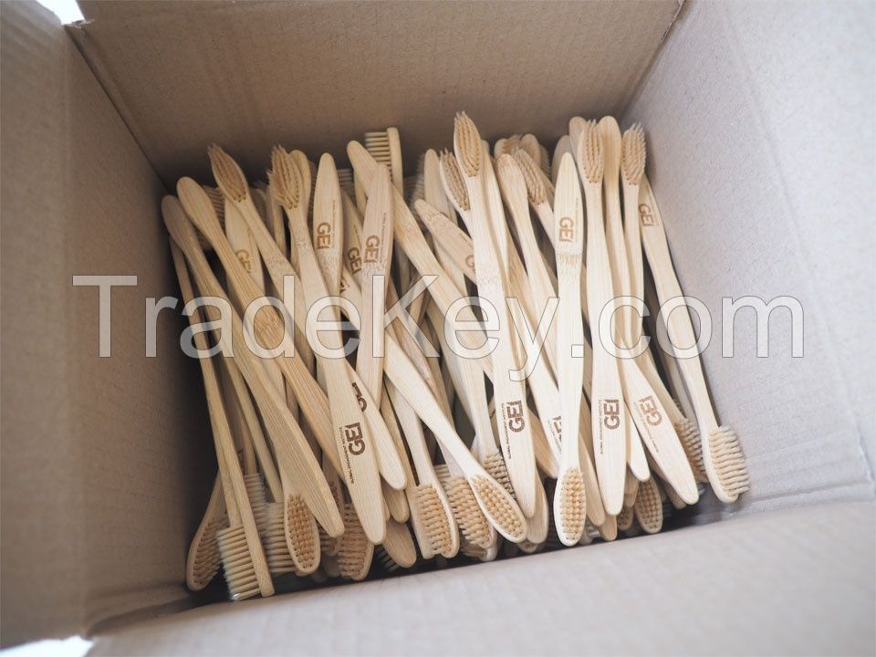 Eco Friendly Bamboo Toothbrush Ms.Luna +84 357 121 200