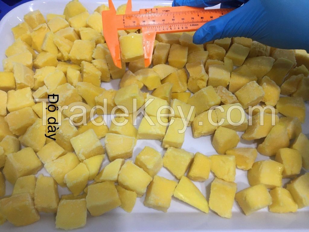 IQF Frozen Mango Vacuum Packed in Bulk