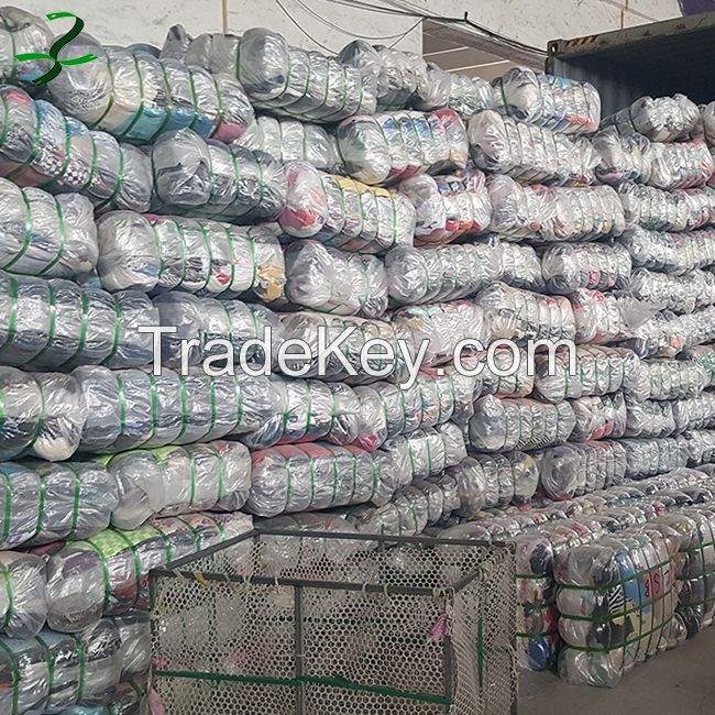 wholesale second hand clothing used clothes in bales
