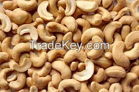 dried cashew nuts