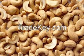 raw cashew nuts