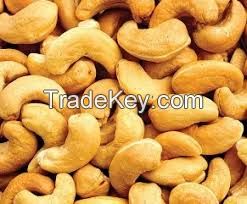 dried cashew nuts