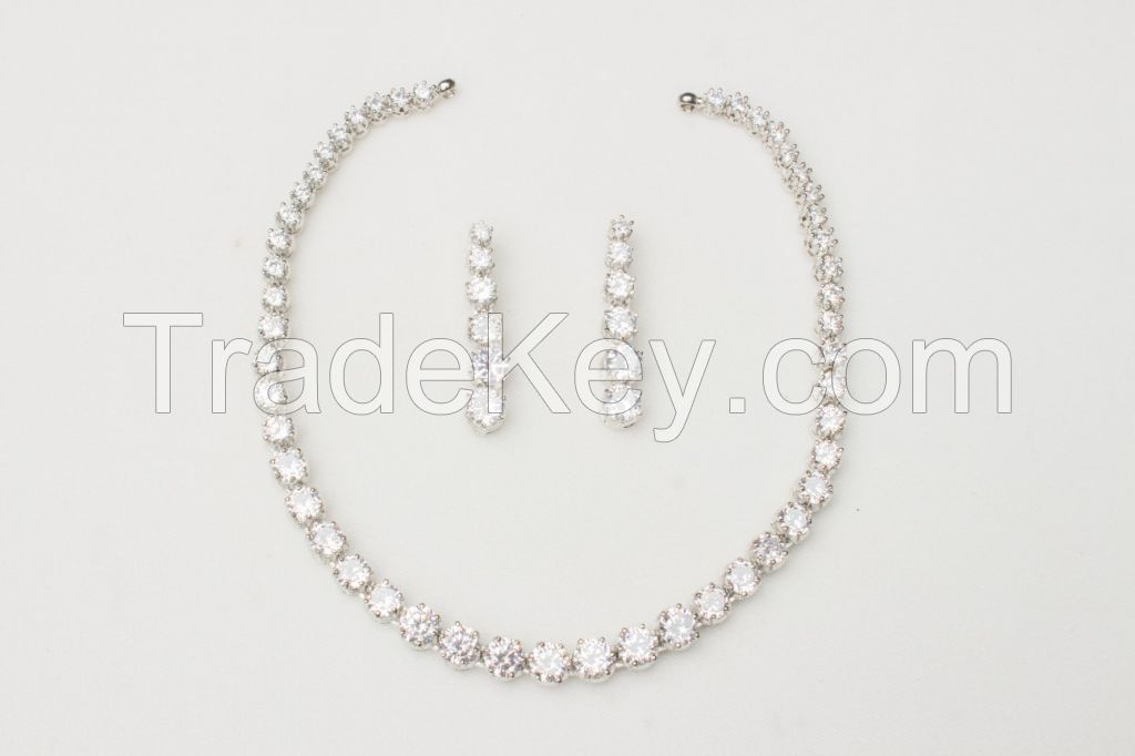 American Diamond Party Wear Necklace Set