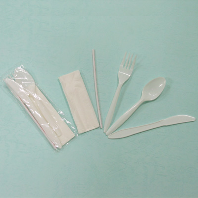 plastic cutlery