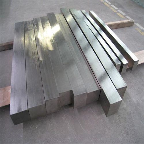 ALLOY 825 SQUARE BAR