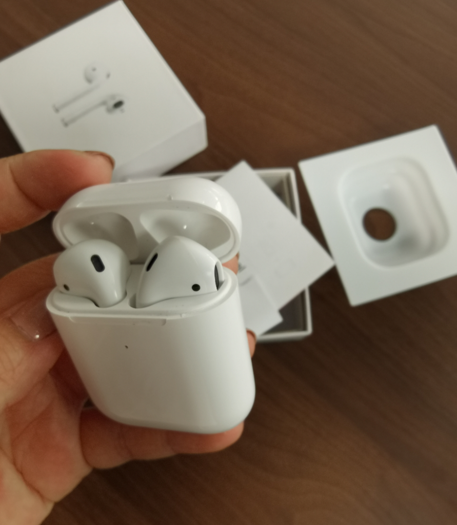 BlueTooth Earphone, Wireless Earphone  AirPods, HUAWEI,IPHONE, Android earphone