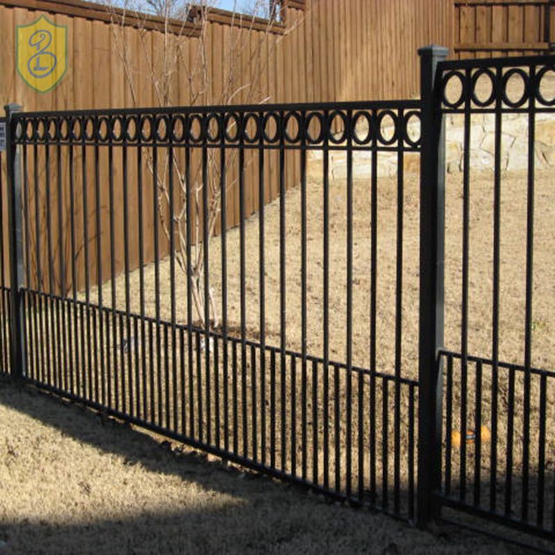 Wholesale China Factory Cheap Decorative Wrought Iron Metal Fence Panels 