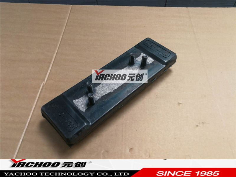 rubber pad (bolt on) CT101-300