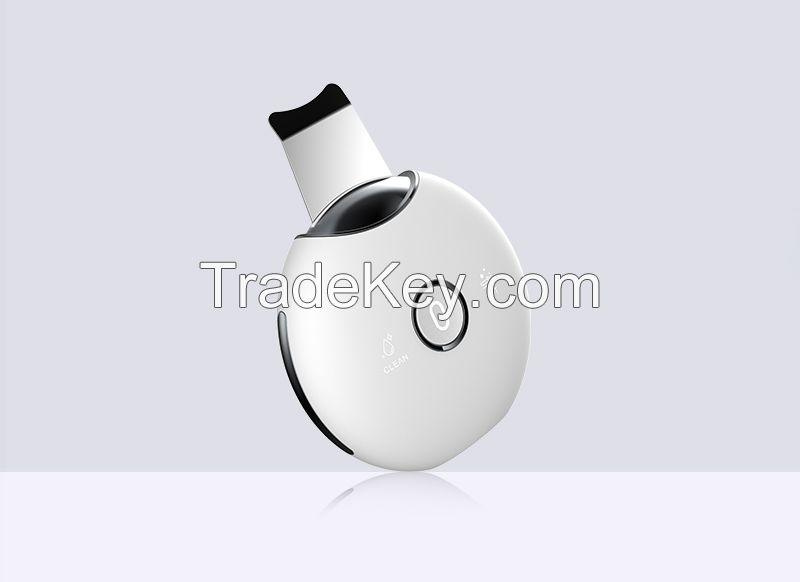 Compact Ultrasonic Skin Scrubber