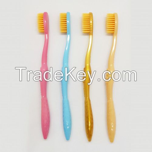 Lipzo Toothbrush Ruby Gold