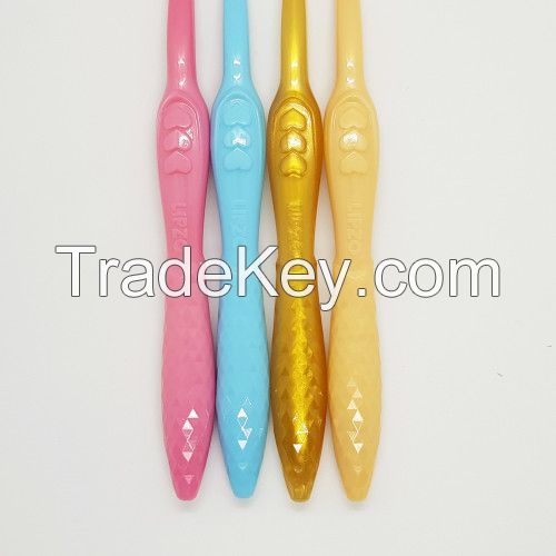 Lipzo Toothbrush Ruby Gold