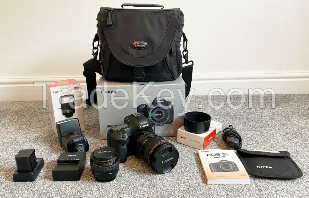 Canon EOS 5D Mark III 22.3MP Digital SLR Camera