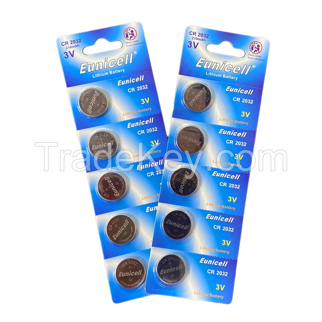 Eunicell 5 Pcs Blister Card Package Lithium Button Cell Battery Cr2032