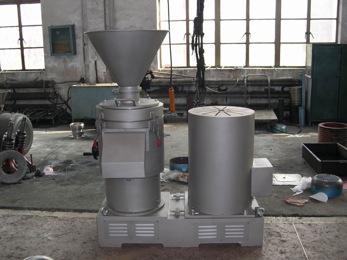 Grinding machine for large output