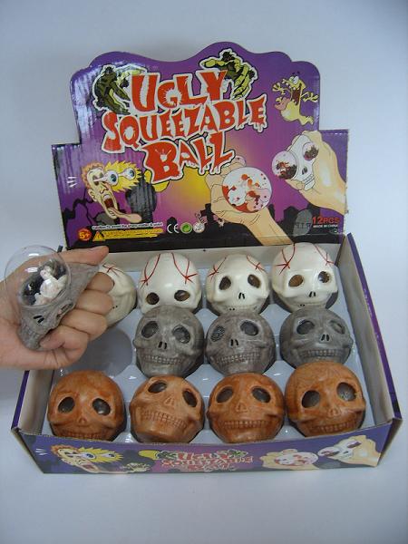 Squeeze Skull Ball