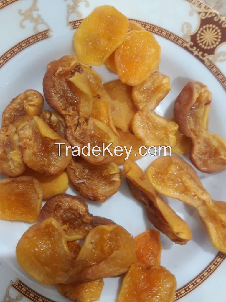 fresh Dates    dried fruits 