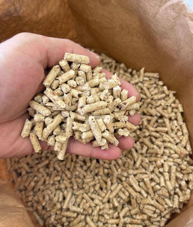 Wholesale High Quality  Wood Pellets Fuel Pellets