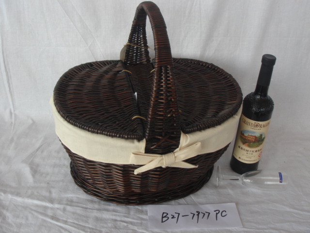 Willow packing basket