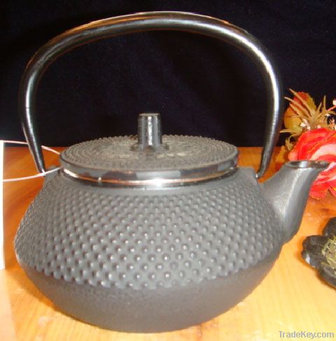 cast iron teapot