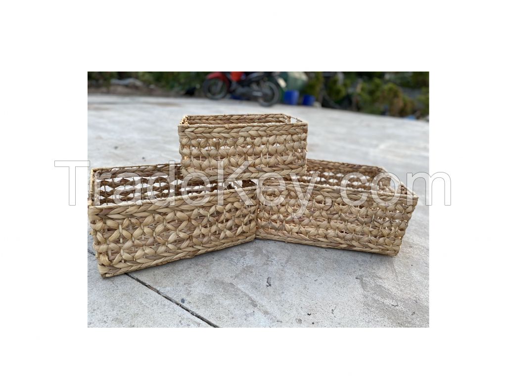 HAND WEAVING SEAGRASS STORAGE BOX AND NATURAL WATER HYACINTH BASKETS 