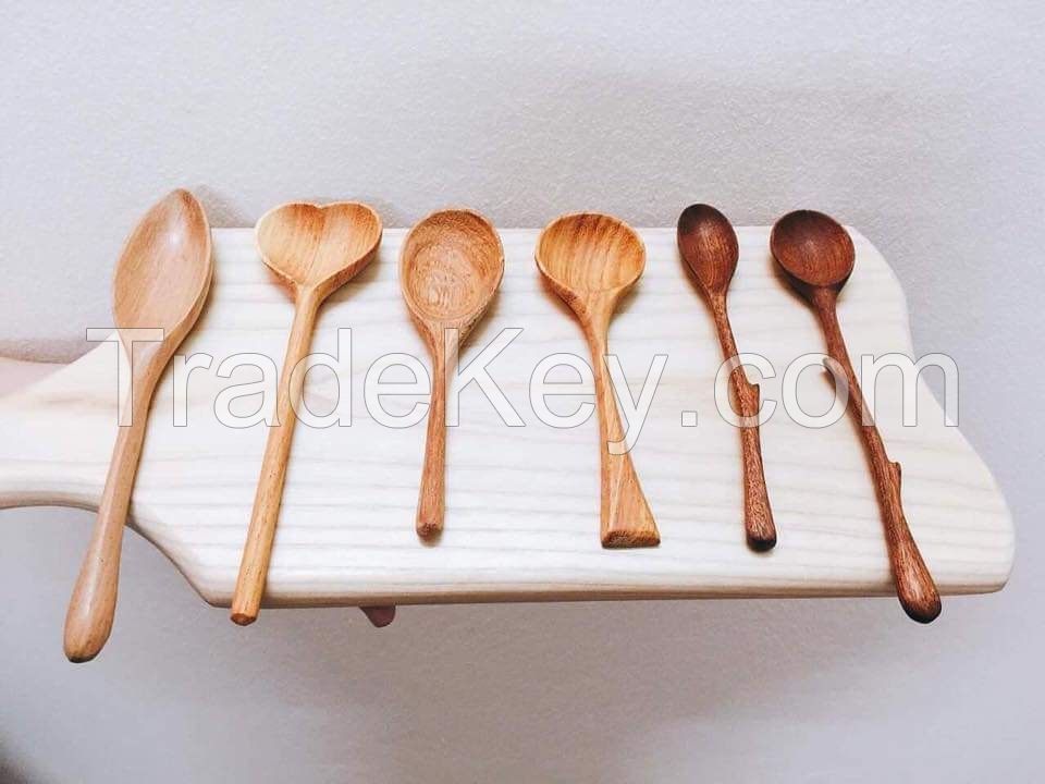 Eco-friendly Cutlery Spoon Wood Customized Logo Handle With Good Quality ( Annie 0084702917076 WA )