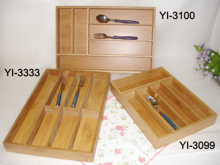 Bamboo cutlery tray