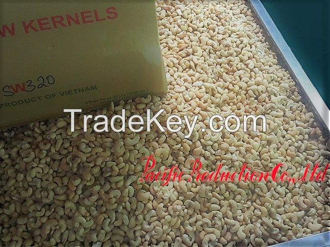 Cashewnut kernels Vietnam SW320