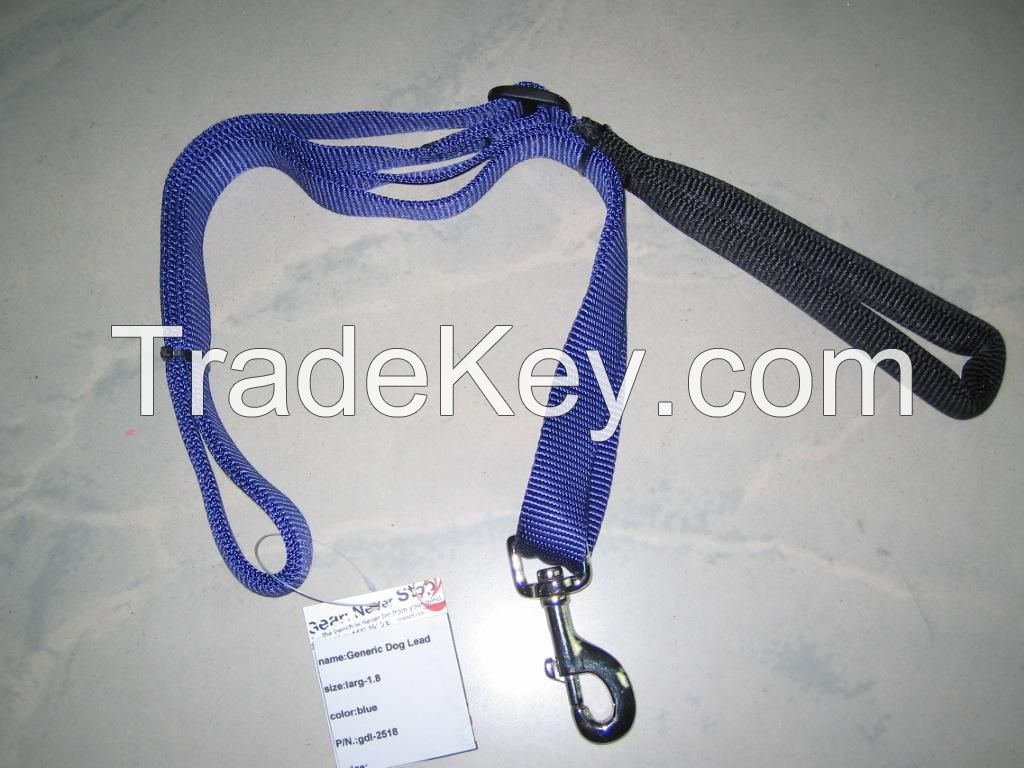 pet collar and pet leashes