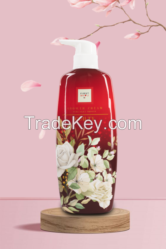 First love Shower Cream Pure silky smooth Guilty