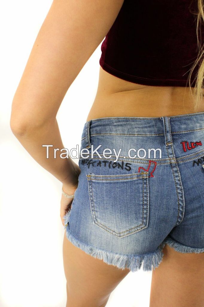 Decorated Frayed Jeans Mini Shorts