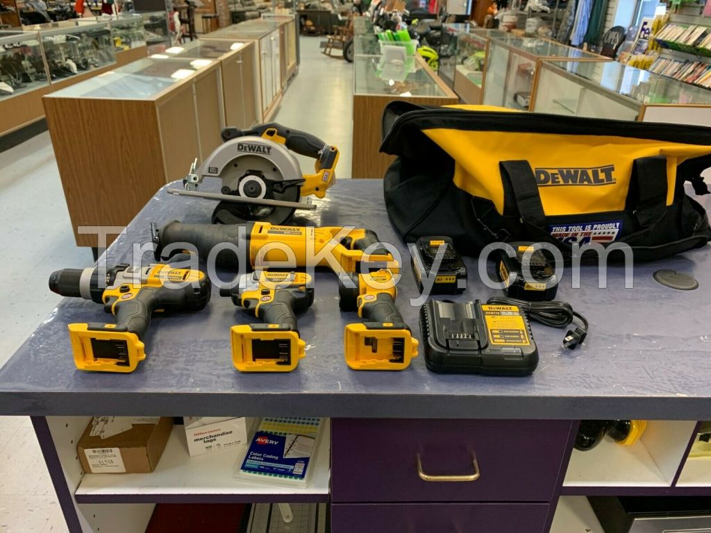  For New DEWALT 20V 20 Volt XR Drill, recip, flashlight , battery set