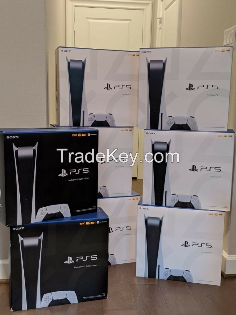 Lastest PS5 Consoles with 2 controller + 10 Games
