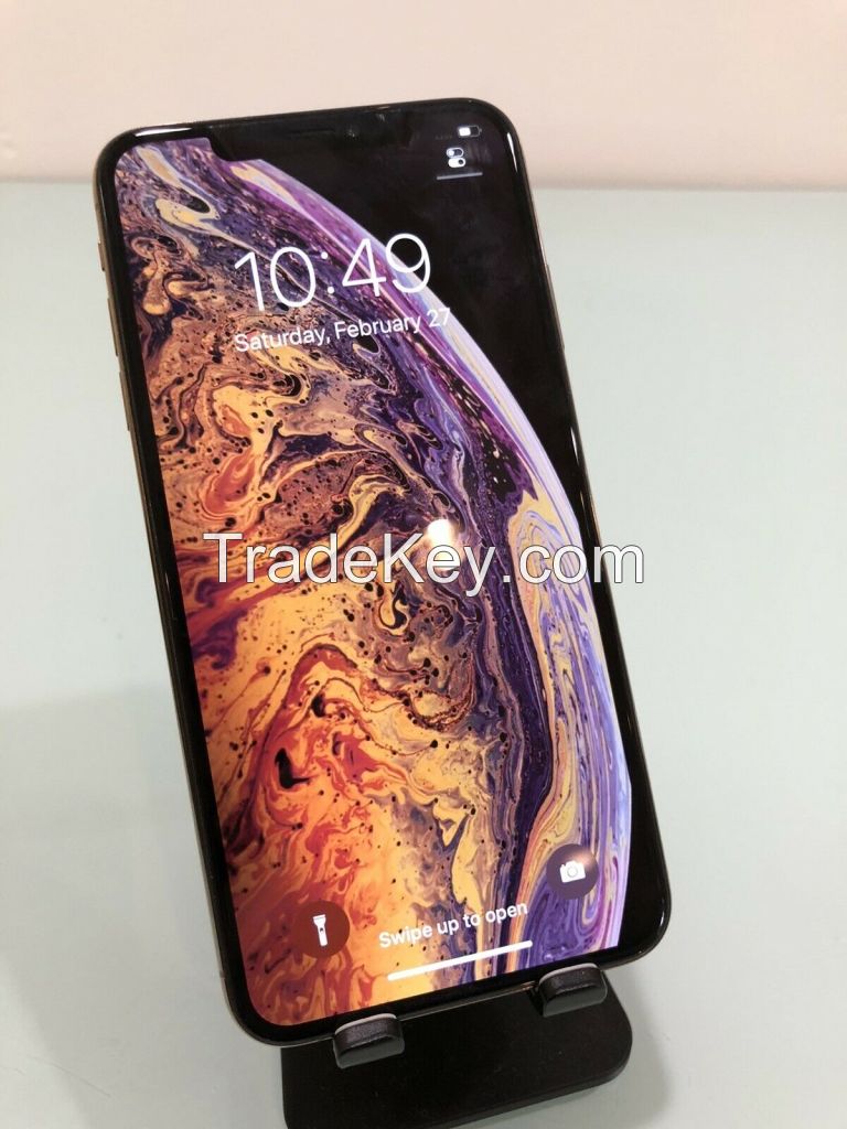 Apple iPhone XS Max Gold 64 GB Carrier Unlocked CDMA/GSM