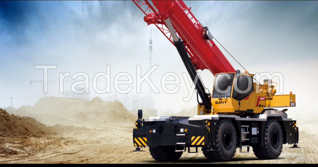 SRC600C SANY Truck Crane 60T Lifting Capacity Strong Boom Powerful Chassis