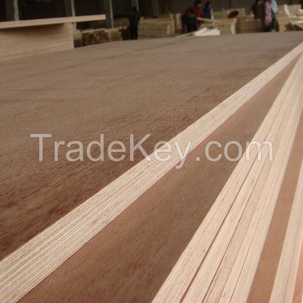 A/B/C/D Grade Poplar Core Pine Plywood