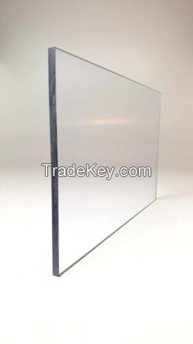 Unique opportunity! We have 600 new transparent polycarbonate sheets available directly from stock!