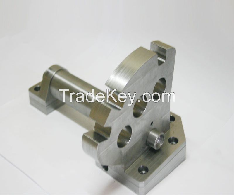 Metal cutting parts and accessories