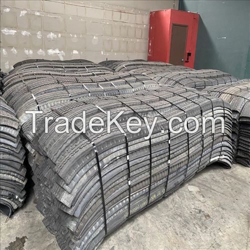 Truck Tire Shredded Used Tyre Shredder Waste Recycling Shredded
