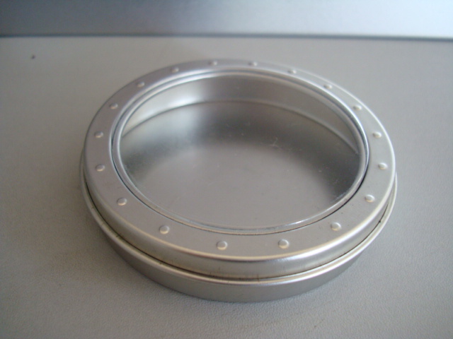 Round tin case