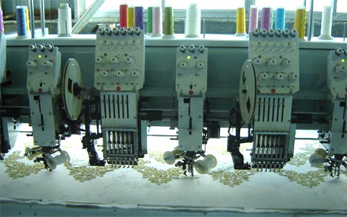 Mixed Type Embroidery Machine