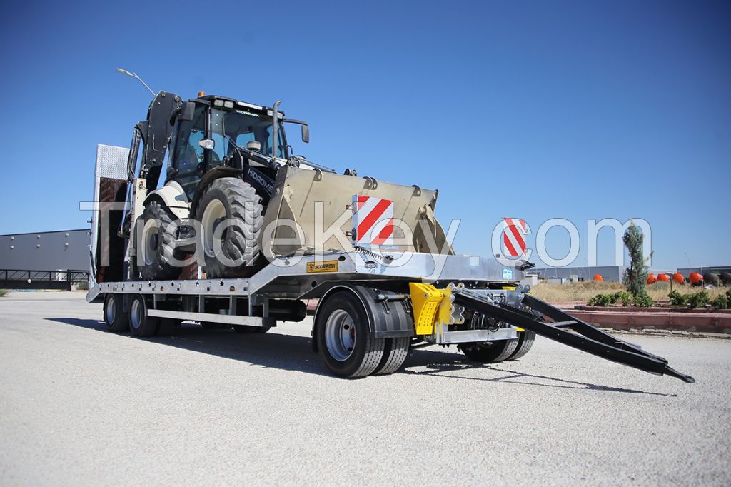 3 AXLE LOW LOADER TRAILER