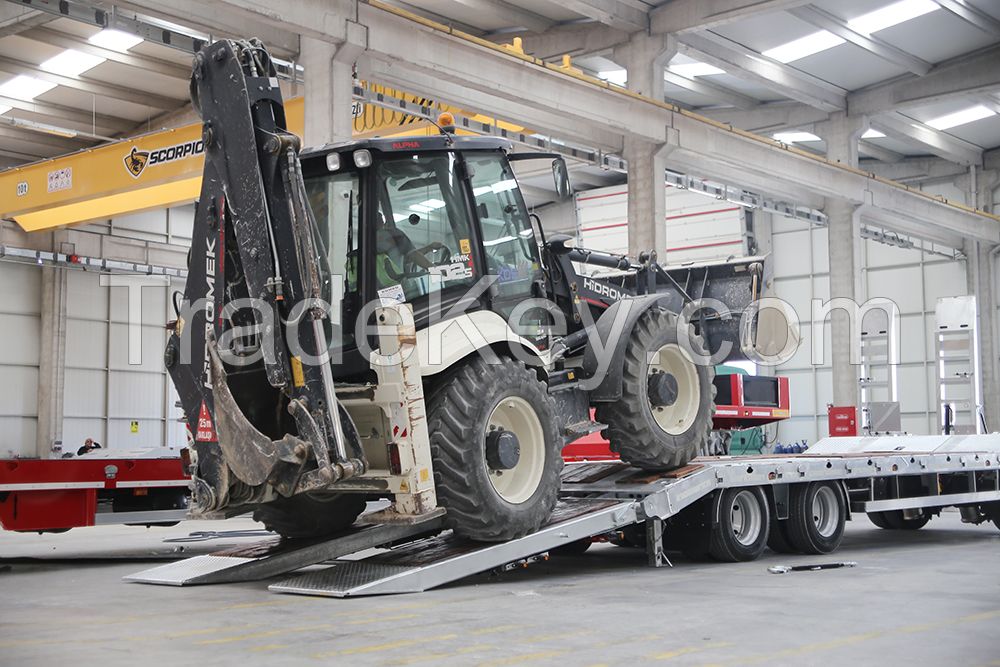 3 AXLE LOW LOADER TRAILER