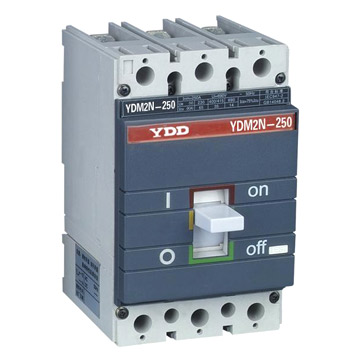 Moulded Case Circuit Breaker